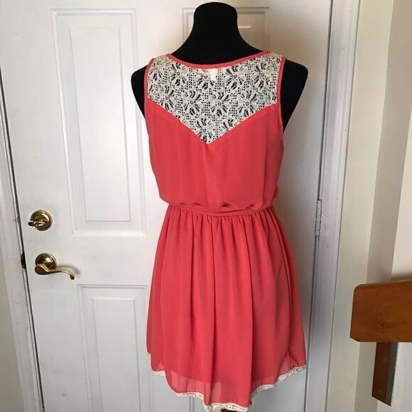 🌈Marco & Sebastian Medium Lovely Dress - Picture 5 of 8